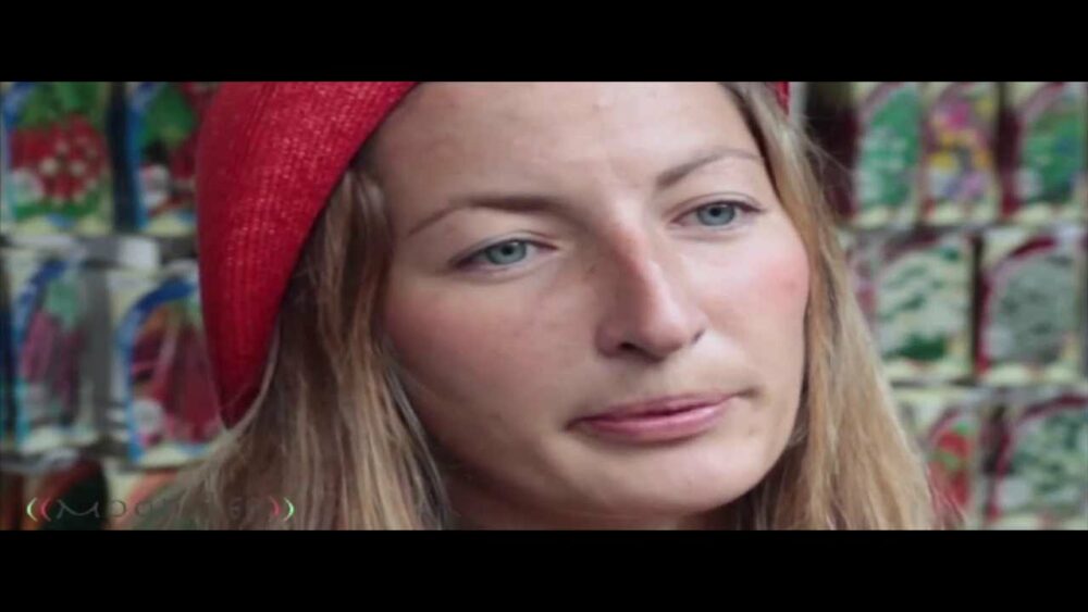 Happyview*97: Marie Deschamps - Le club des optimistes