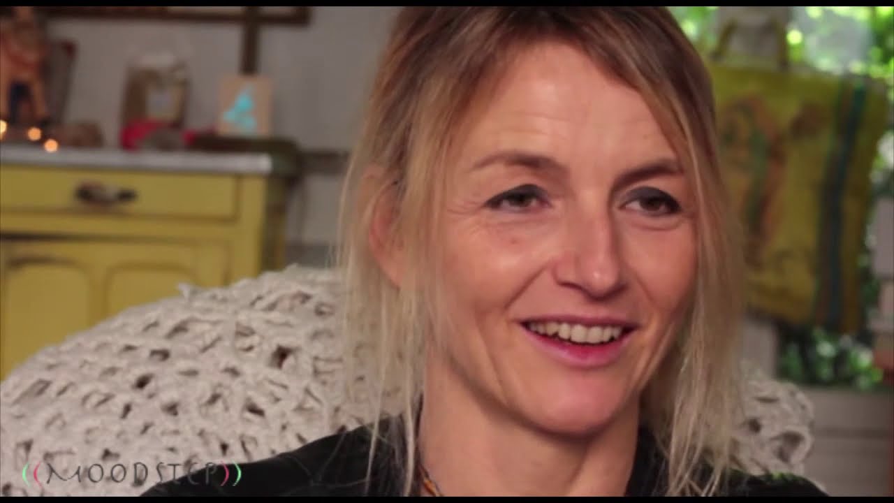 Happyview*105: Françoize Boucher - Le livre qui te rend super méga heureux.
